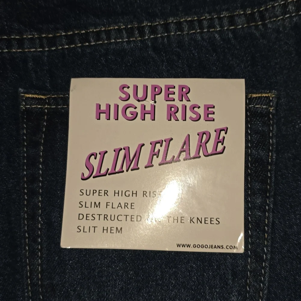 Gogo Jeans New York Women's Size 7 Super High Rise Slim Flare Jeans New w/ Tags!